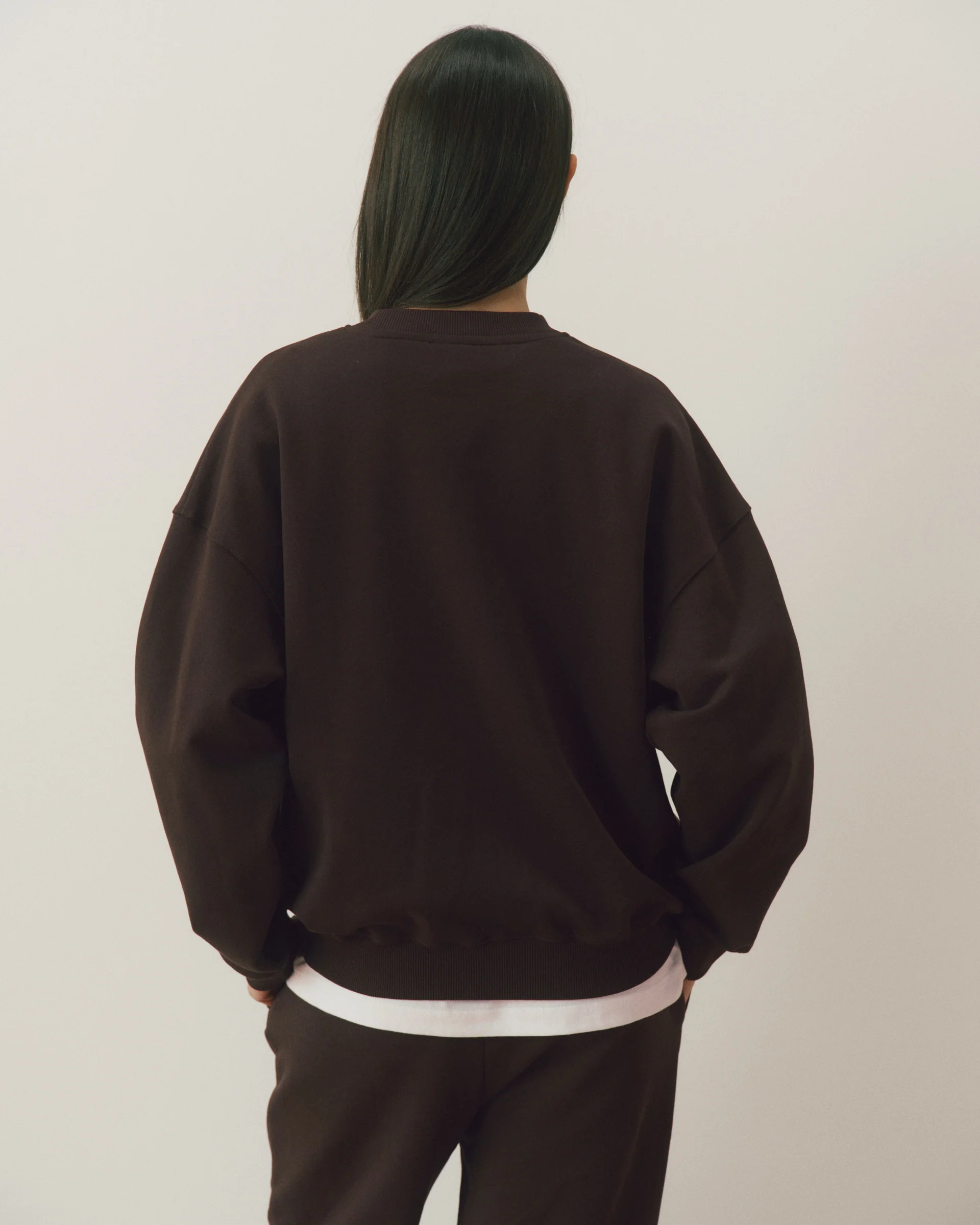Le Mode De Vie Oversized Sweatshirt - Coffee Bean/Airy Blue