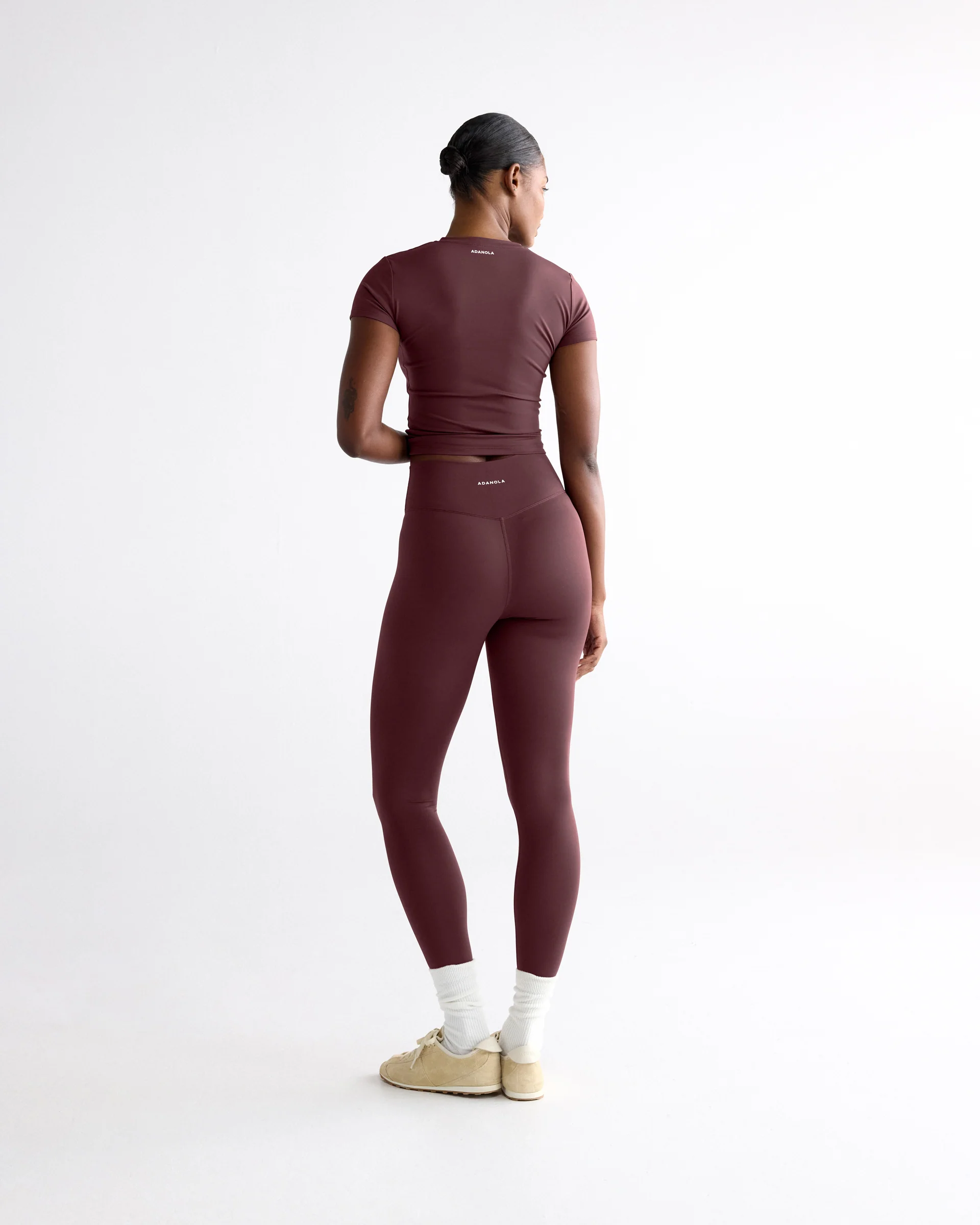 150-ultimate-leggings-mulberry-red-2.webp Ultimate Leggings - Mulberry Red