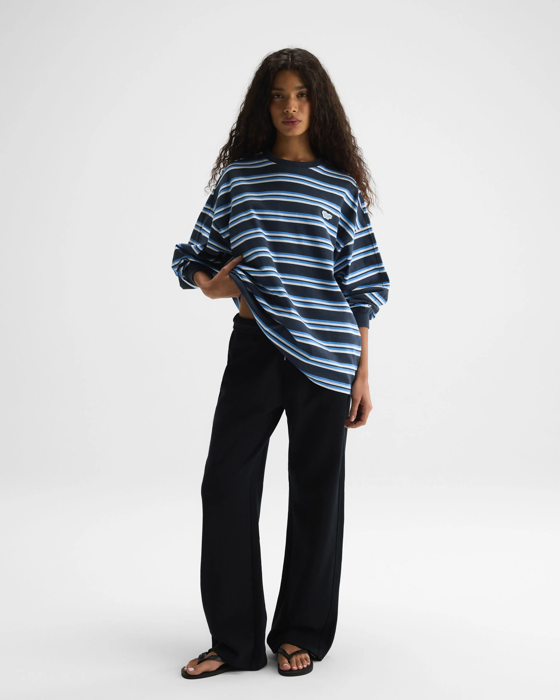 1728-stripe-long-sleeve-t-shirt-midnight-blue-4.webp Stripe Long Sleeve T-shirt - Midnight Blue