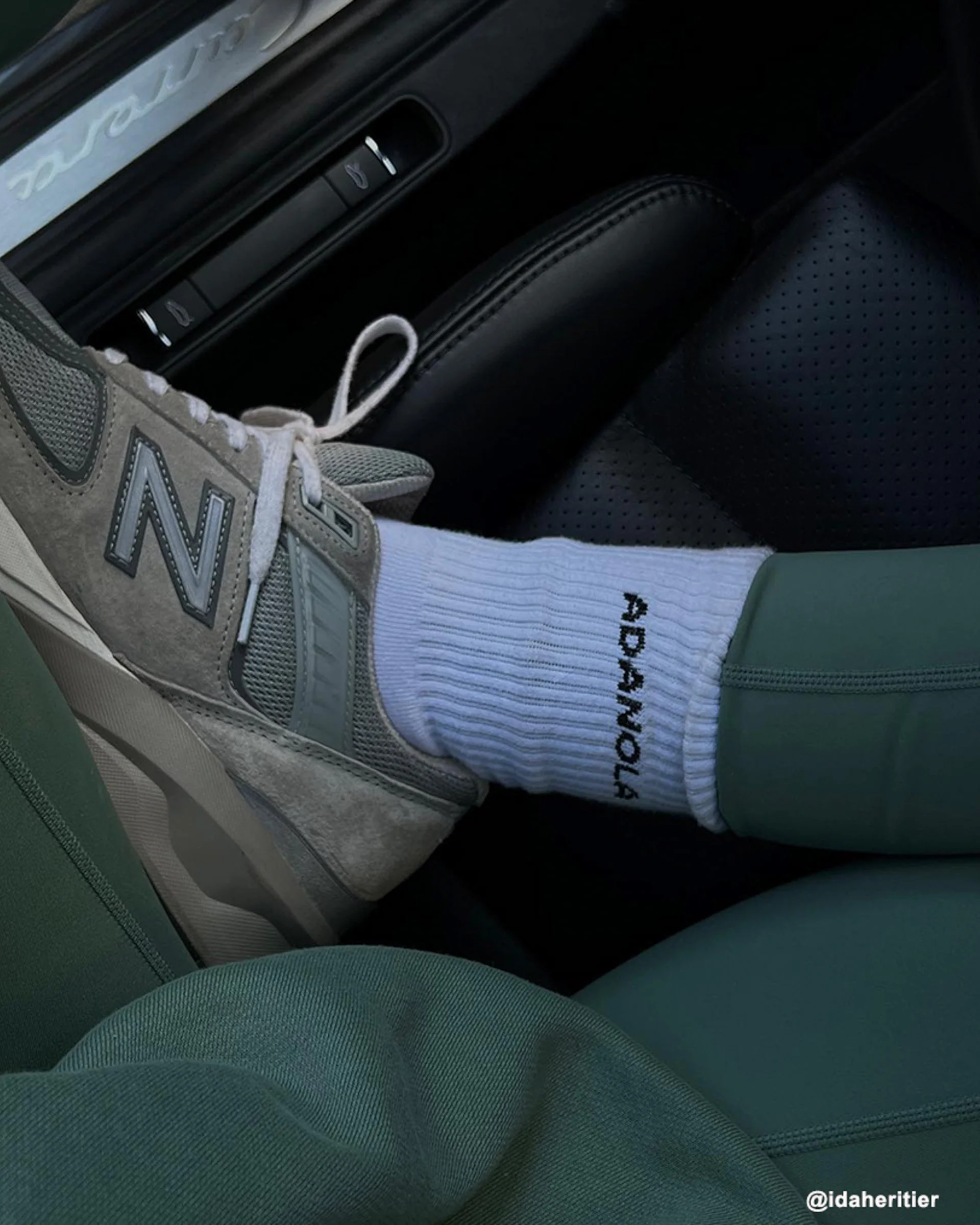 2210-socks-white-2.webp Socks - White