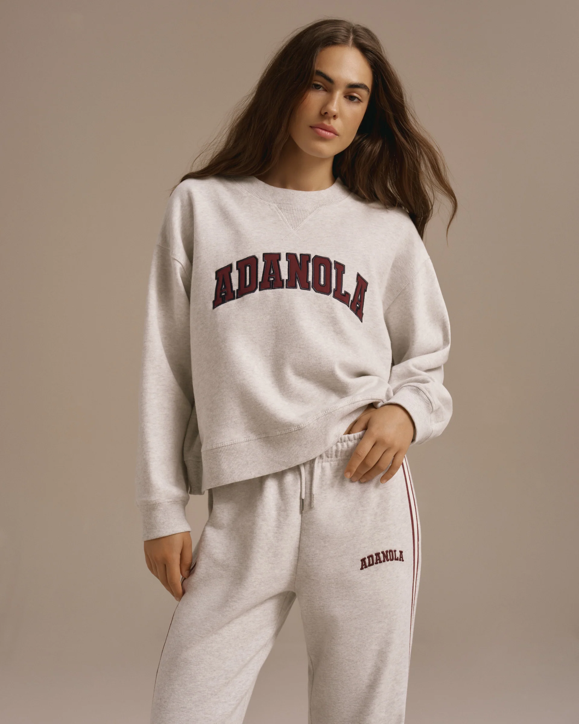 2444-varsity-loose-fit-sweatshirt-light-grey-melange-dark-cherry-1.webp Varsity Loose Fit Sweatshirt - Light Grey Melange/Dark Cherry