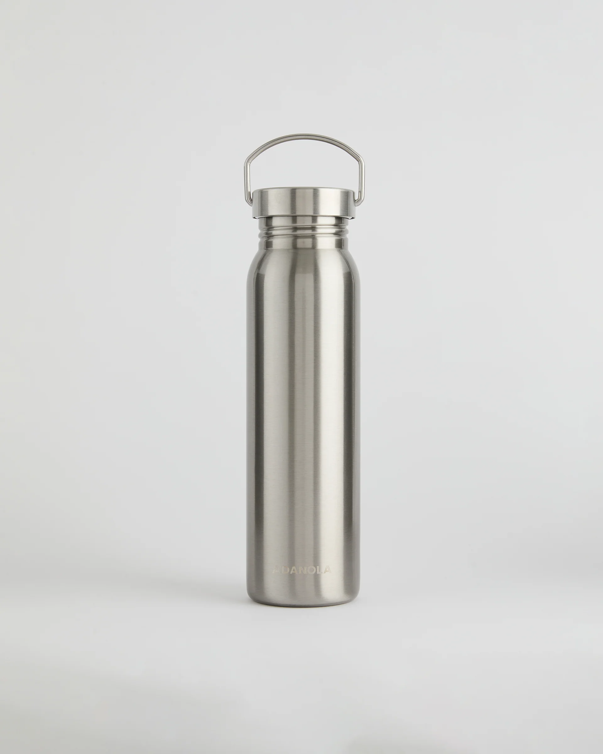 3129-stainless-steel-750ml-water-bottle-silver-1.webp Stainless Steel 750ml Water Bottle - Silver