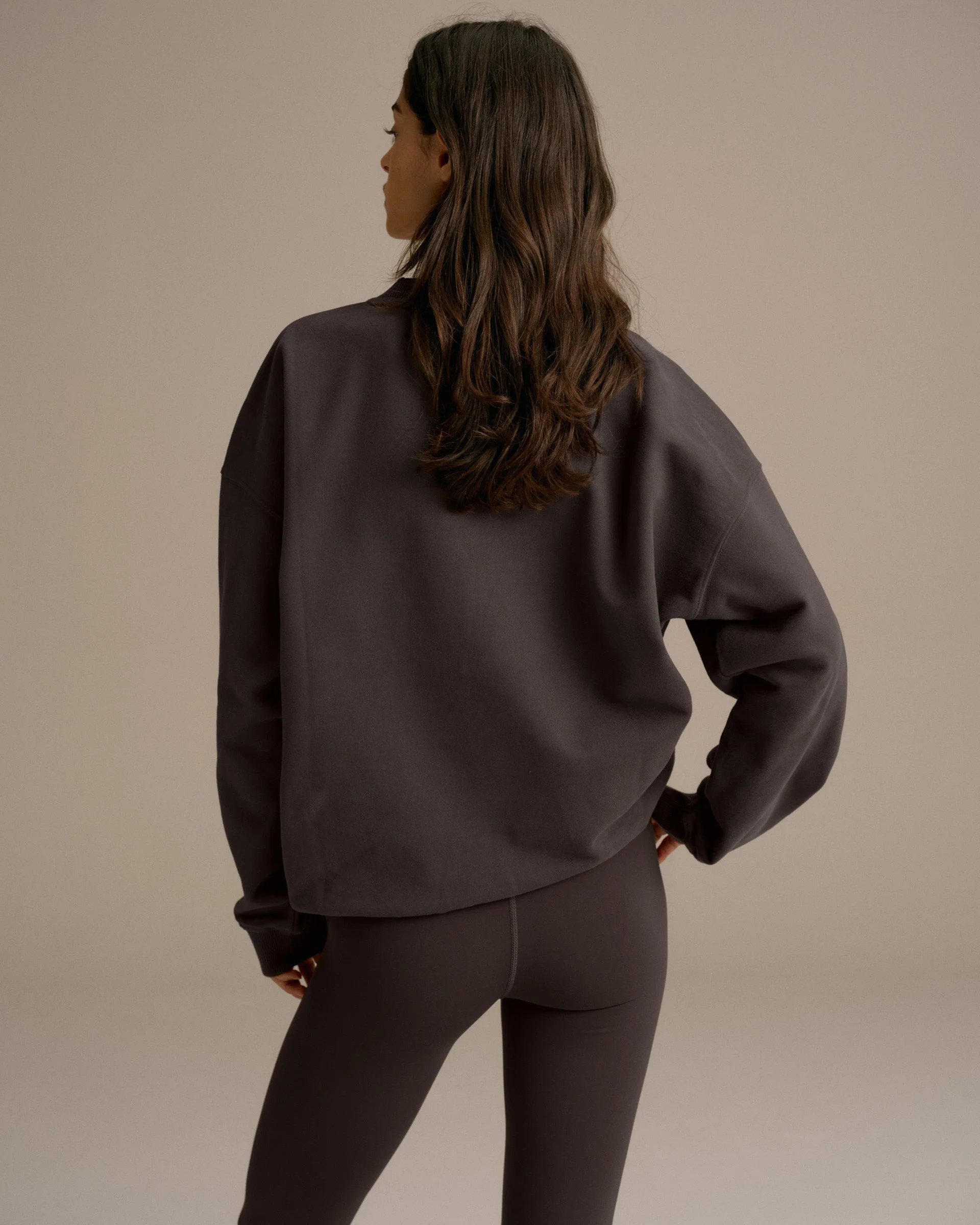 3132-as-oversized-sweatshirt-washed-coffee-bean-2.webp AS Oversized Sweatshirt - Washed Coffee Bean