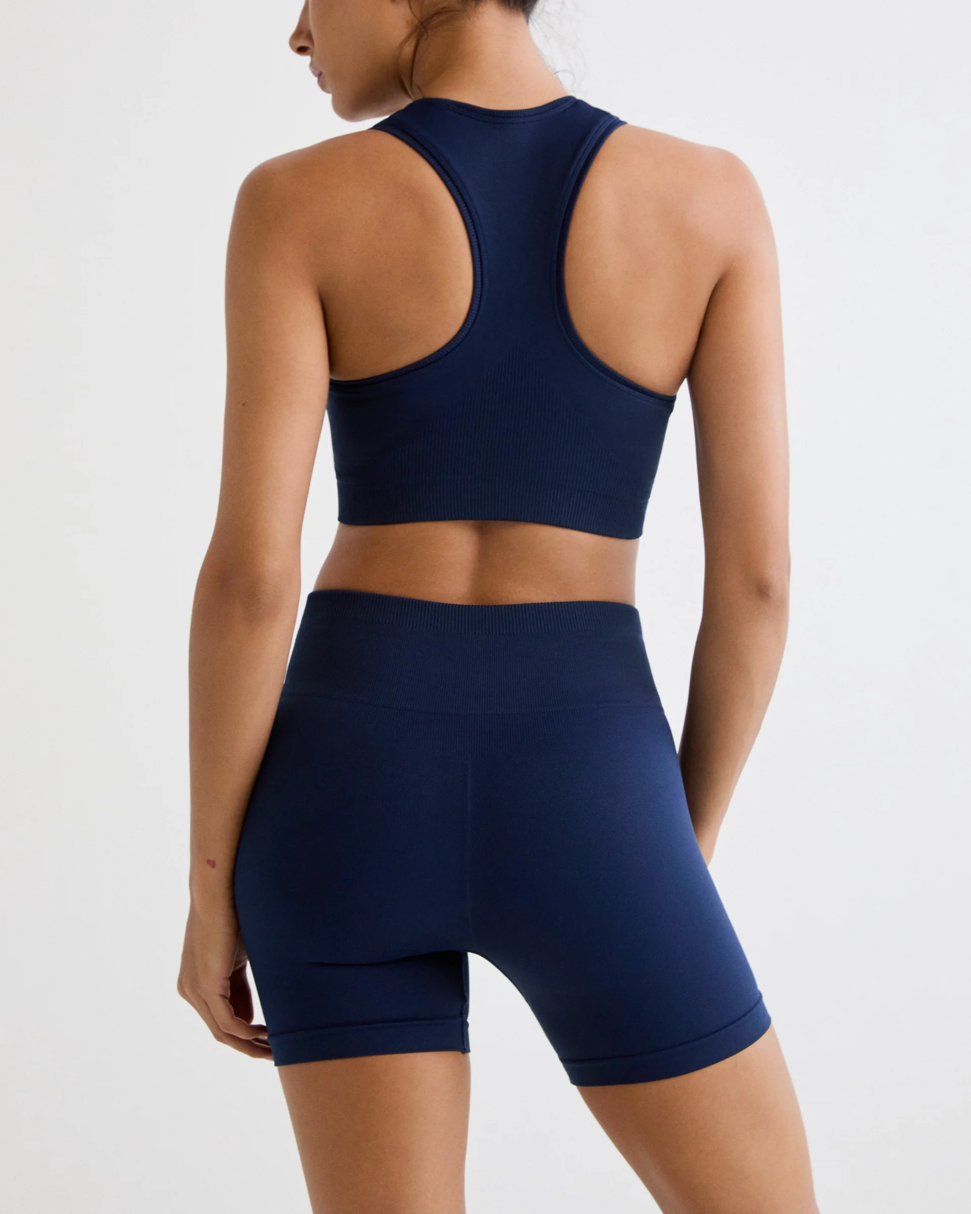 4543-classic-seamless-racer-back-bra-navy-blue-3.webp Classic Seamless Racer Back Bra - Navy Blue