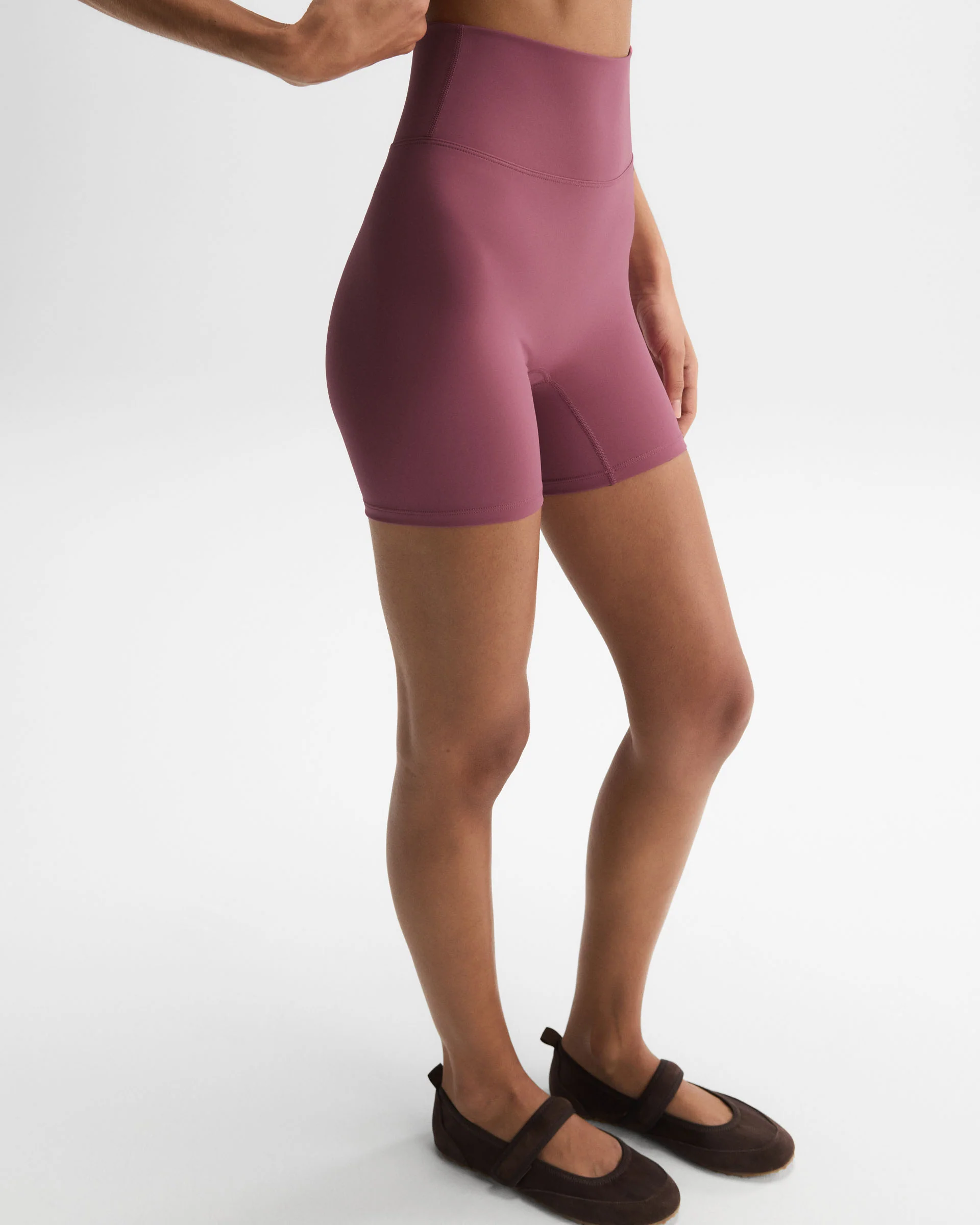 501-ultimate-crop-shorts-deep-pink-3.webp Ultimate Crop Shorts - Deep Pink