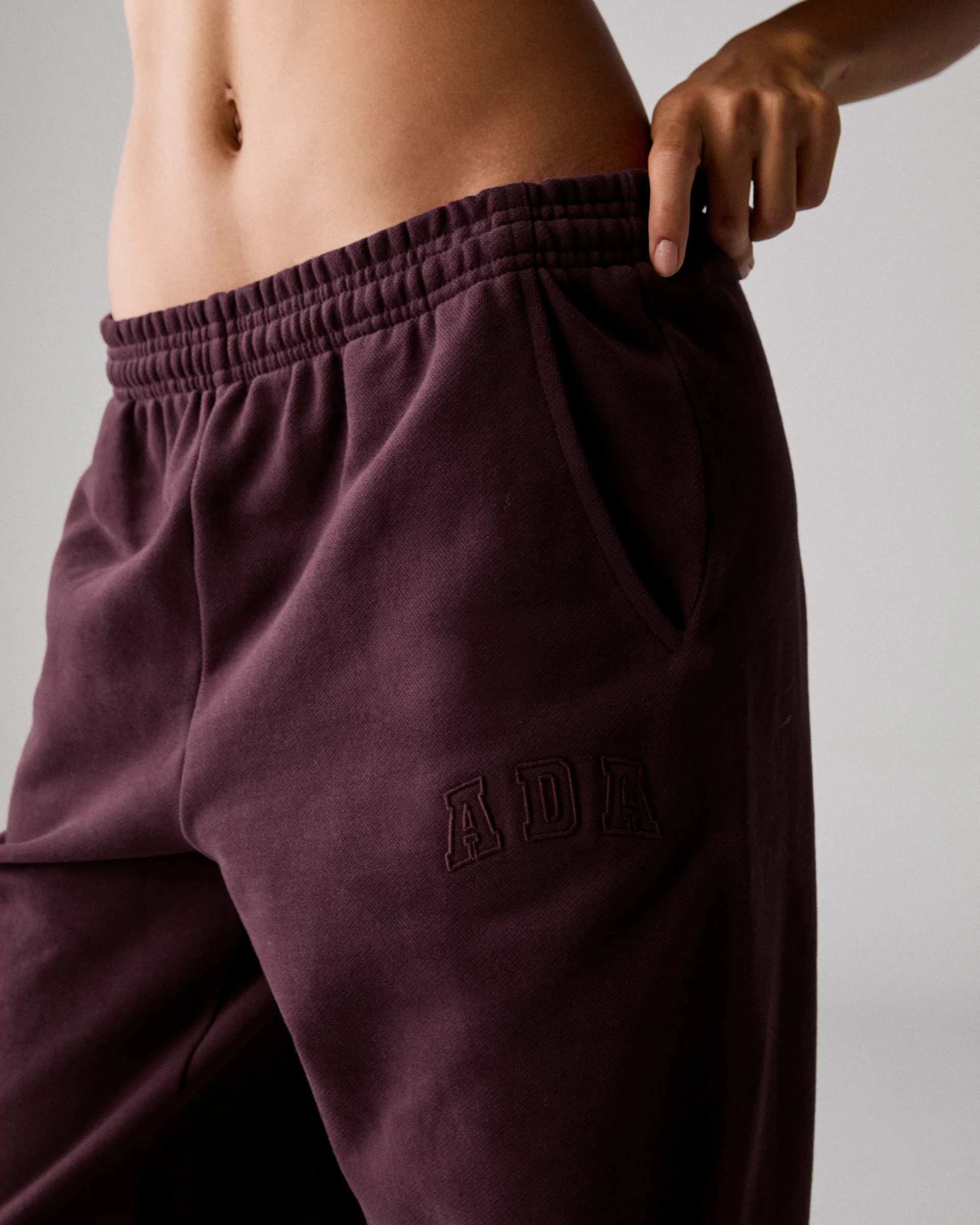 5157-ada-sweatpants-dark-cherry-2.webp ADA Sweatpants - Dark Cherry