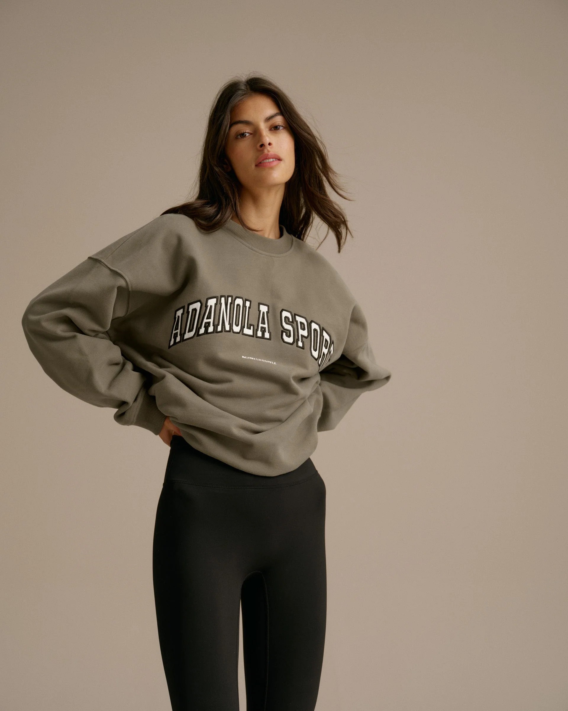 5252-as-oversized-sweatshirt-olive-green-1.webp AS Oversized Sweatshirt - Olive Green