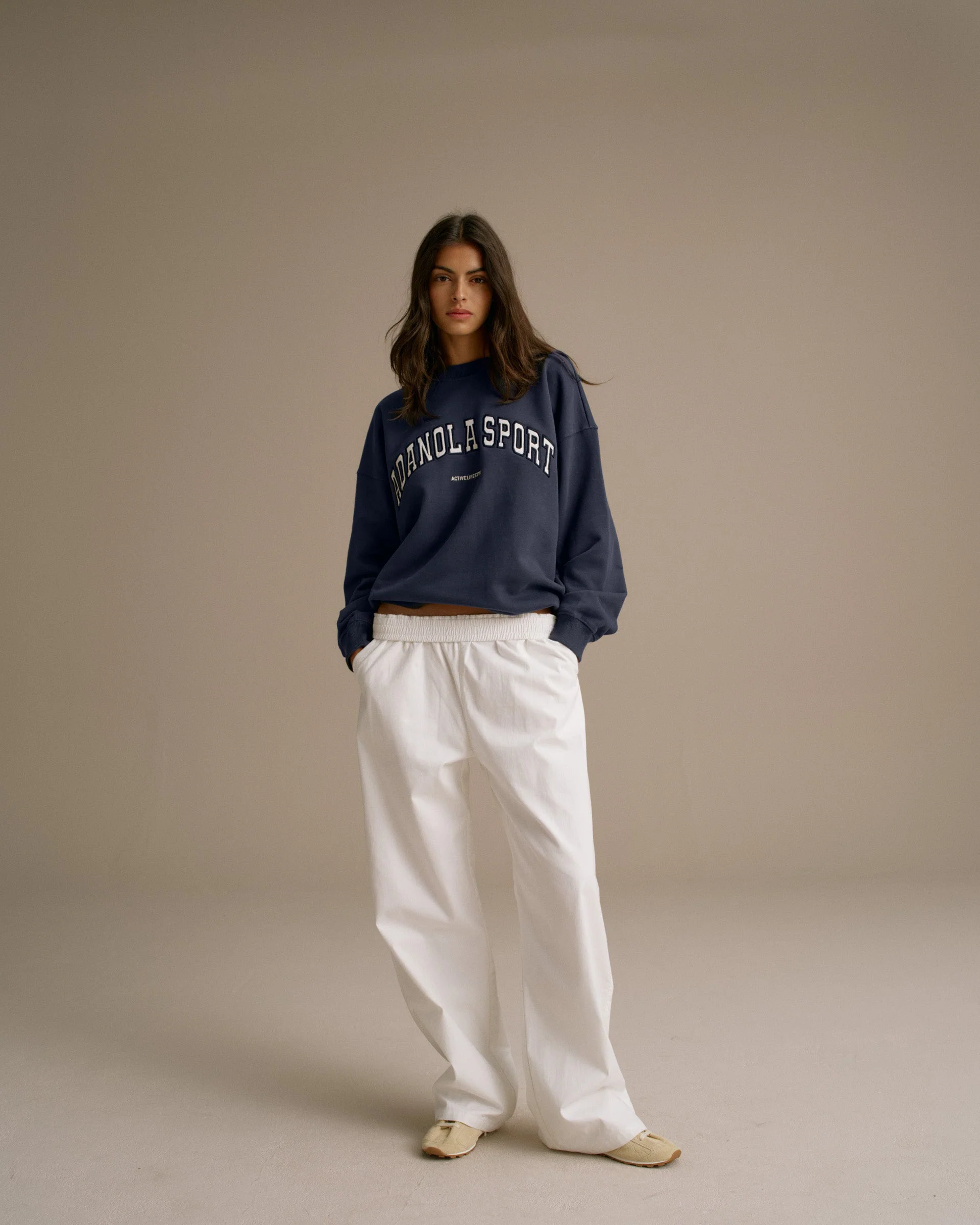 5269-as-oversized-sweatshirt-washed-midnight-blue-4.webp AS Oversized Sweatshirt - Washed Midnight Blue
