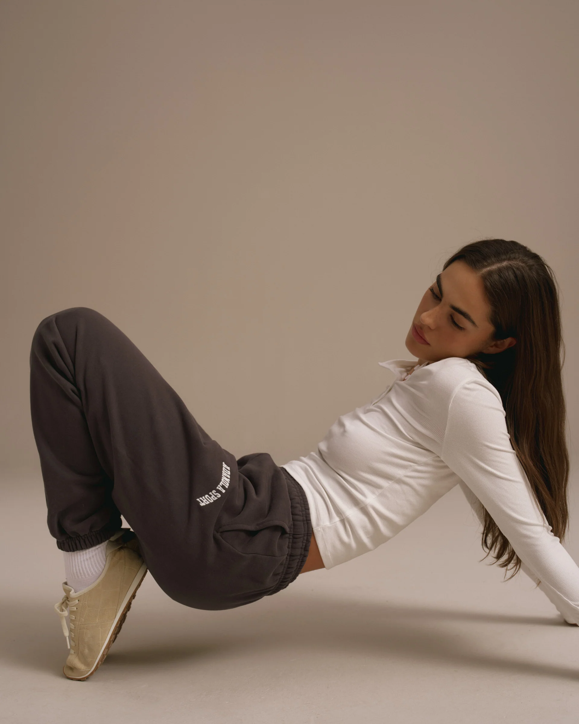 5295-as-sweatpants-washed-coffee-bean-4.webp AS Sweatpants - Washed Coffee Bean