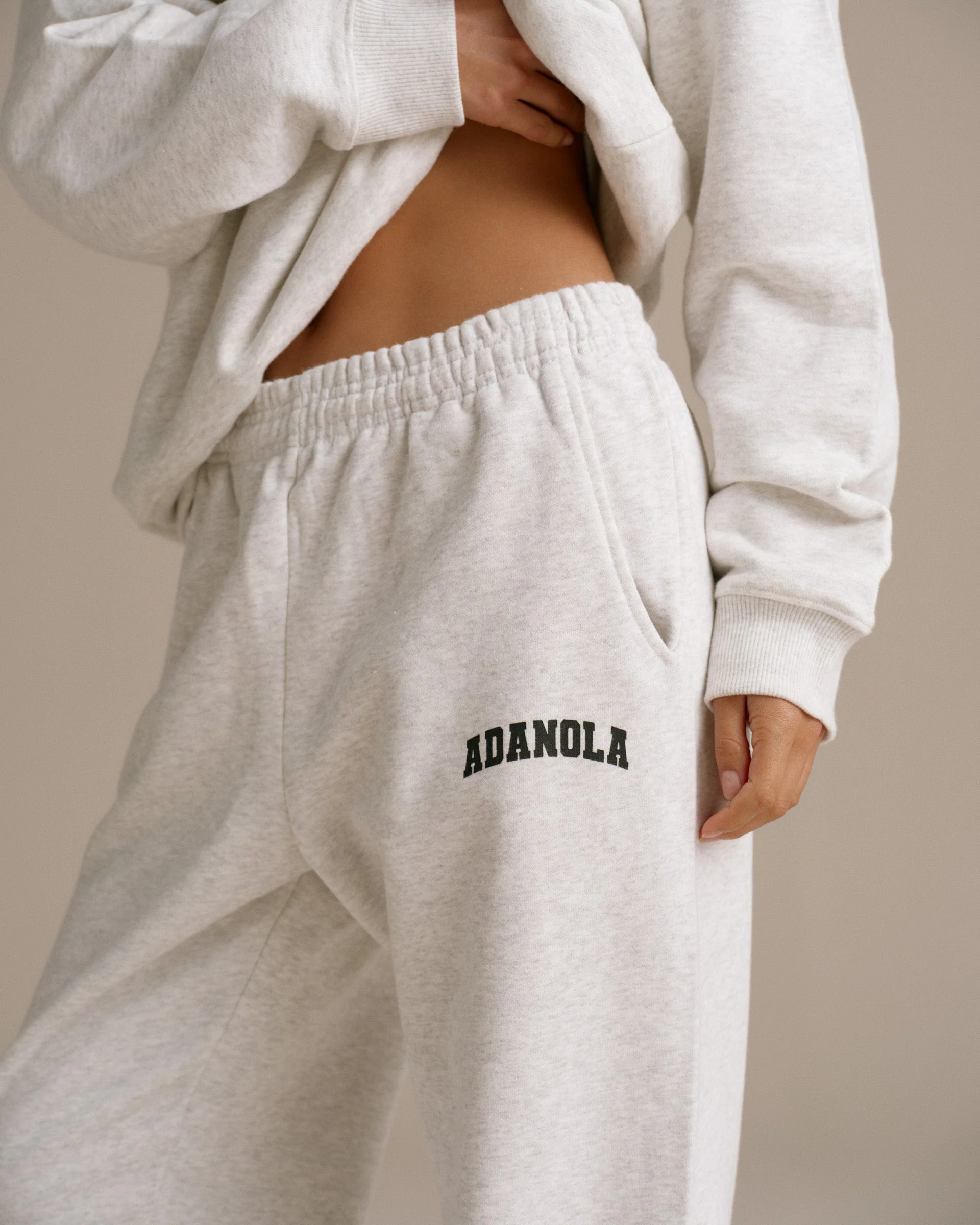 5463-varsity-sweatpants-light-grey-melange-black-3.webp Varsity Sweatpants - Light Grey Melange/Black