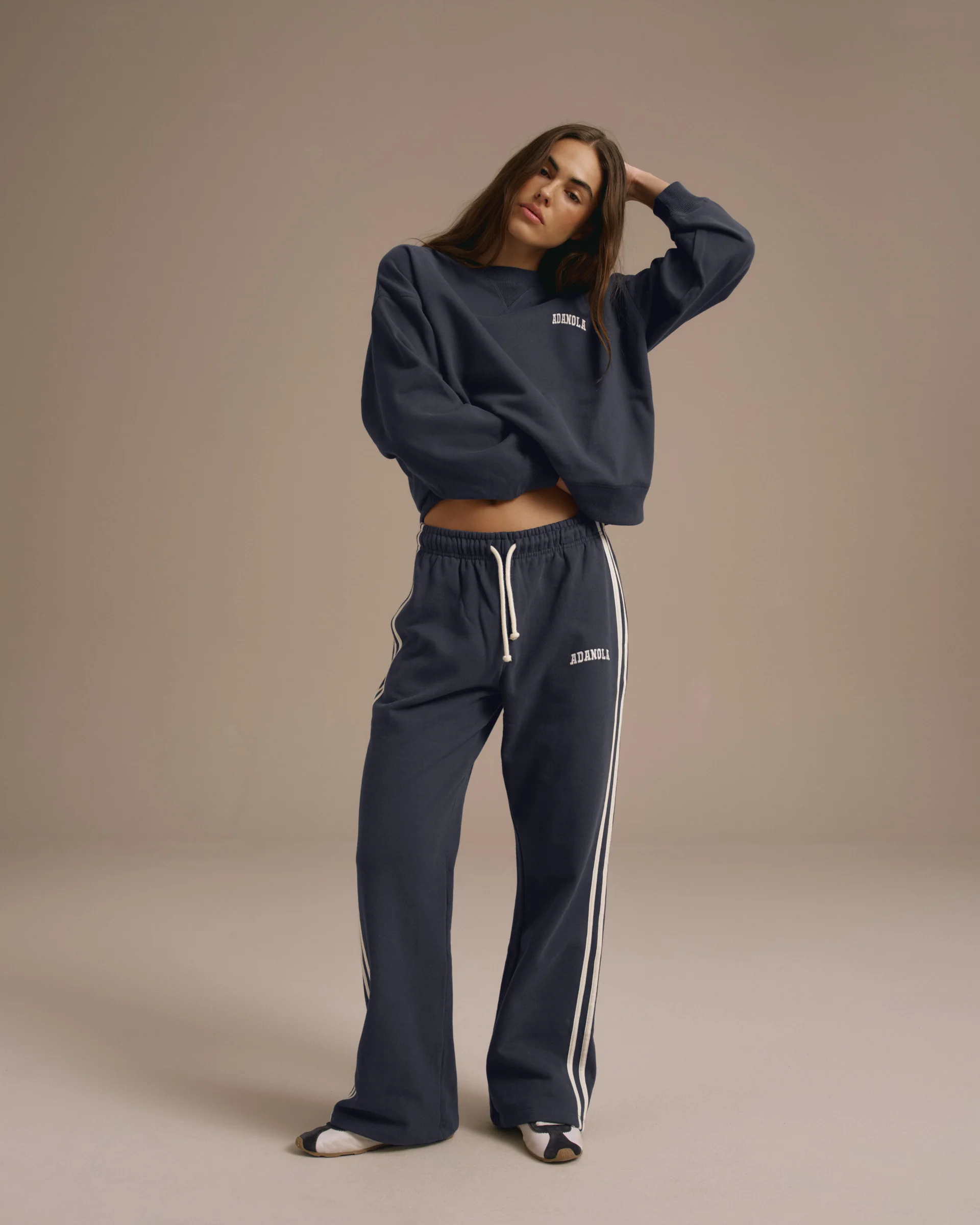 5481-varsity-loose-fit-sweatpants-midnight-blue-marshmallow-white-2.webp Varsity Loose Fit Sweatpants - Midnight Blue/Marshmallow White