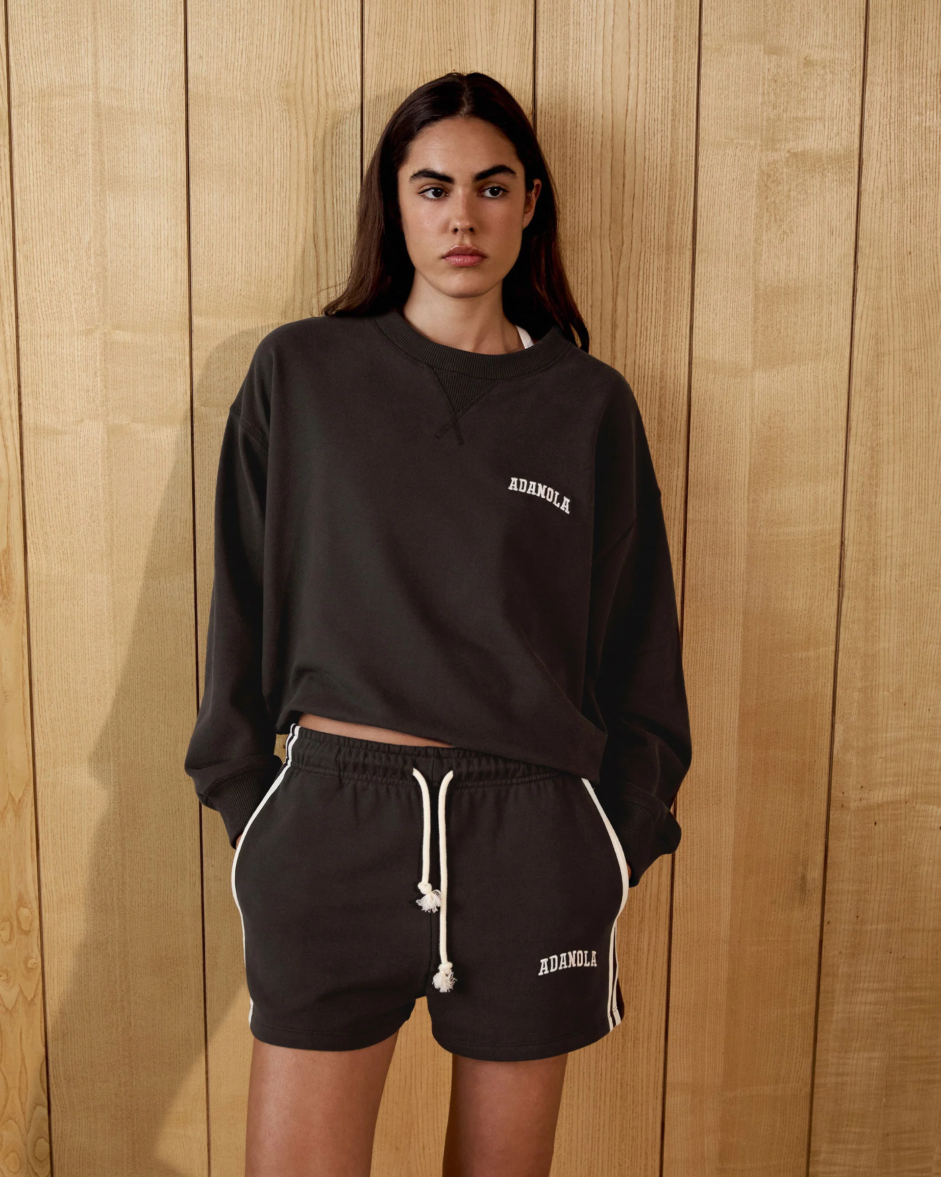 5736-varsity-loose-fit-sweat-shorts-coffee-bean-marshmallow-white-2.webp Varsity Loose Fit Sweat Shorts - Coffee Bean/Marshmallow White
