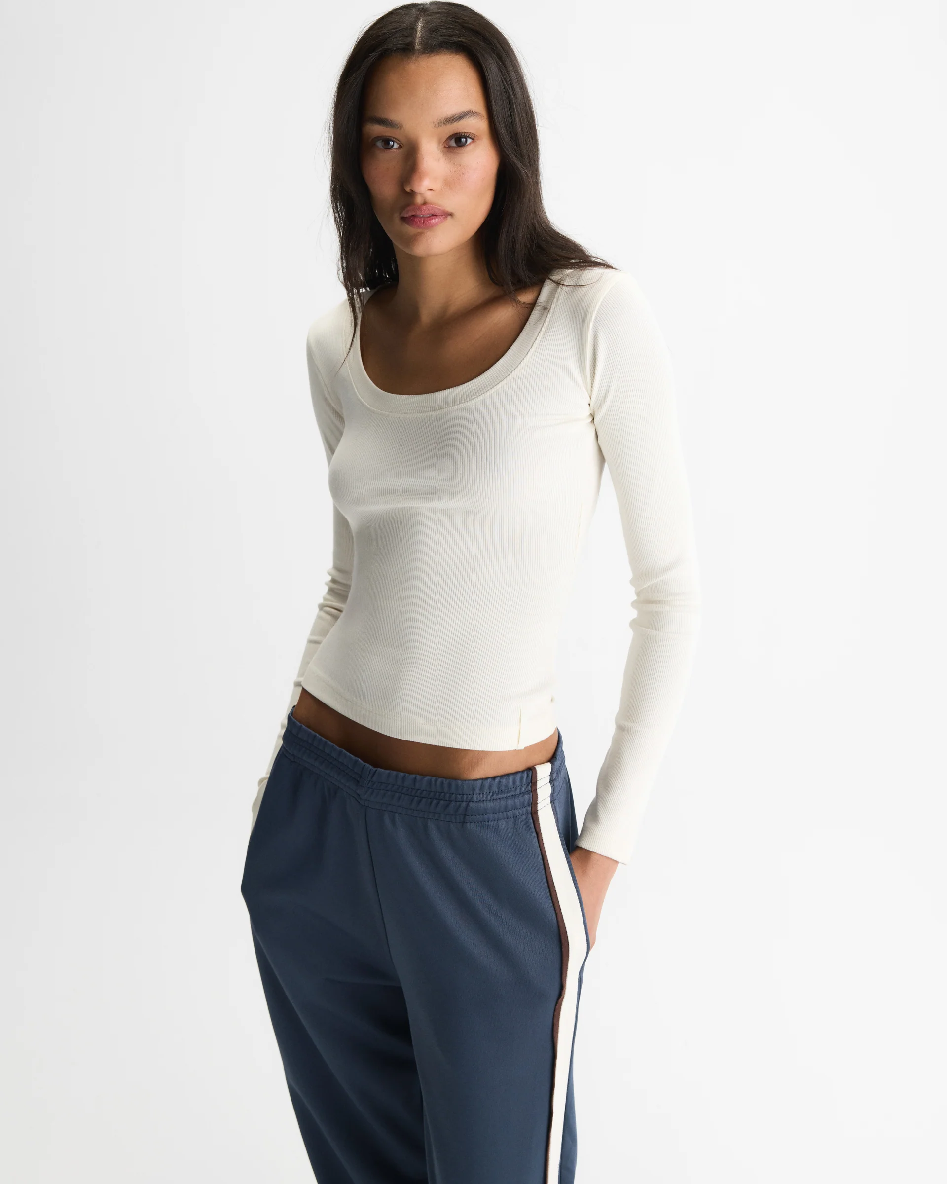 5852-soft-modal-rib-scoop-neck-long-sleeve-top-marshmallow-white-5.webp Soft Modal Rib Scoop Neck Long Sleeve Top - Marshmallow White