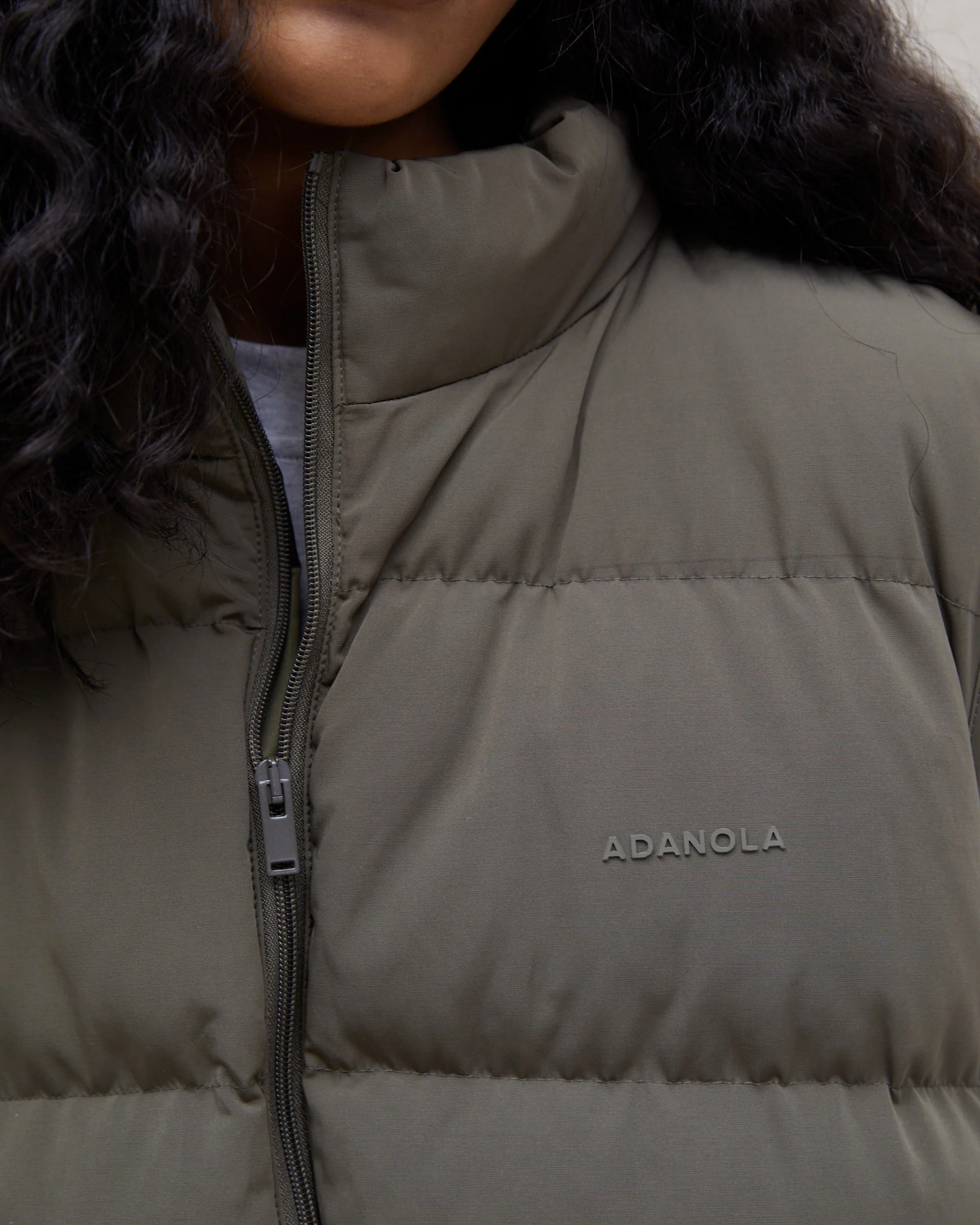 6171-boxy-gilet-khaki-green-5.webp Boxy Gilet - Khaki Green