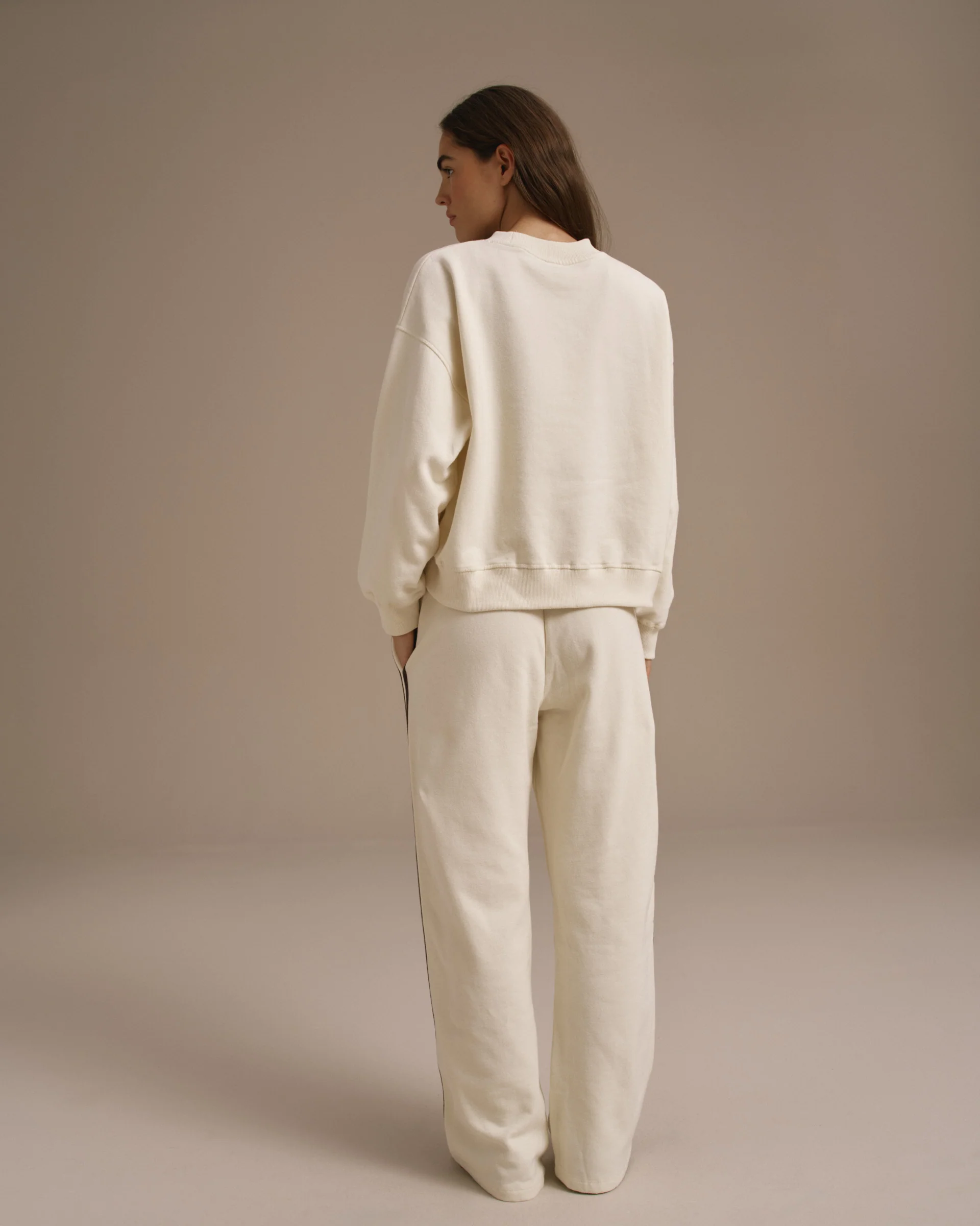 Varsity Loose Fit Sweatpants - Marshmallow White/Coffee Bean
