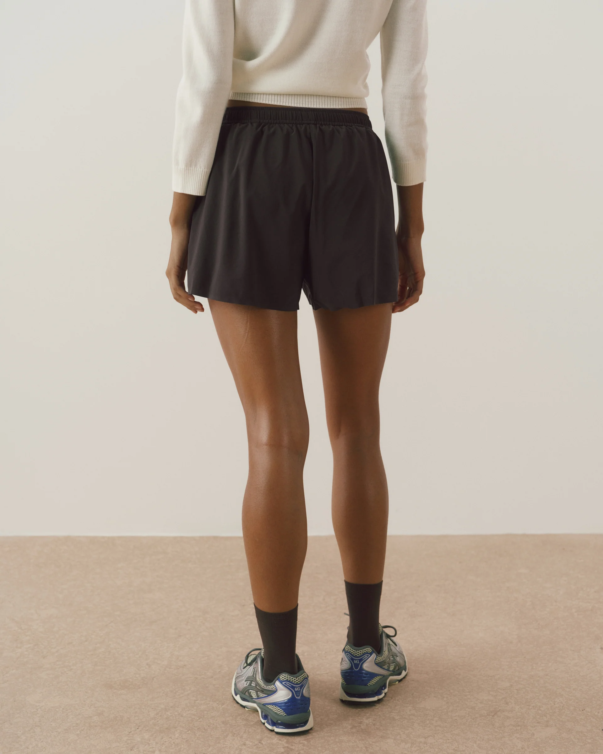 661-active-hybrid-shorts-coffee-bean-2.webp Active Hybrid Shorts - Coffee Bean
