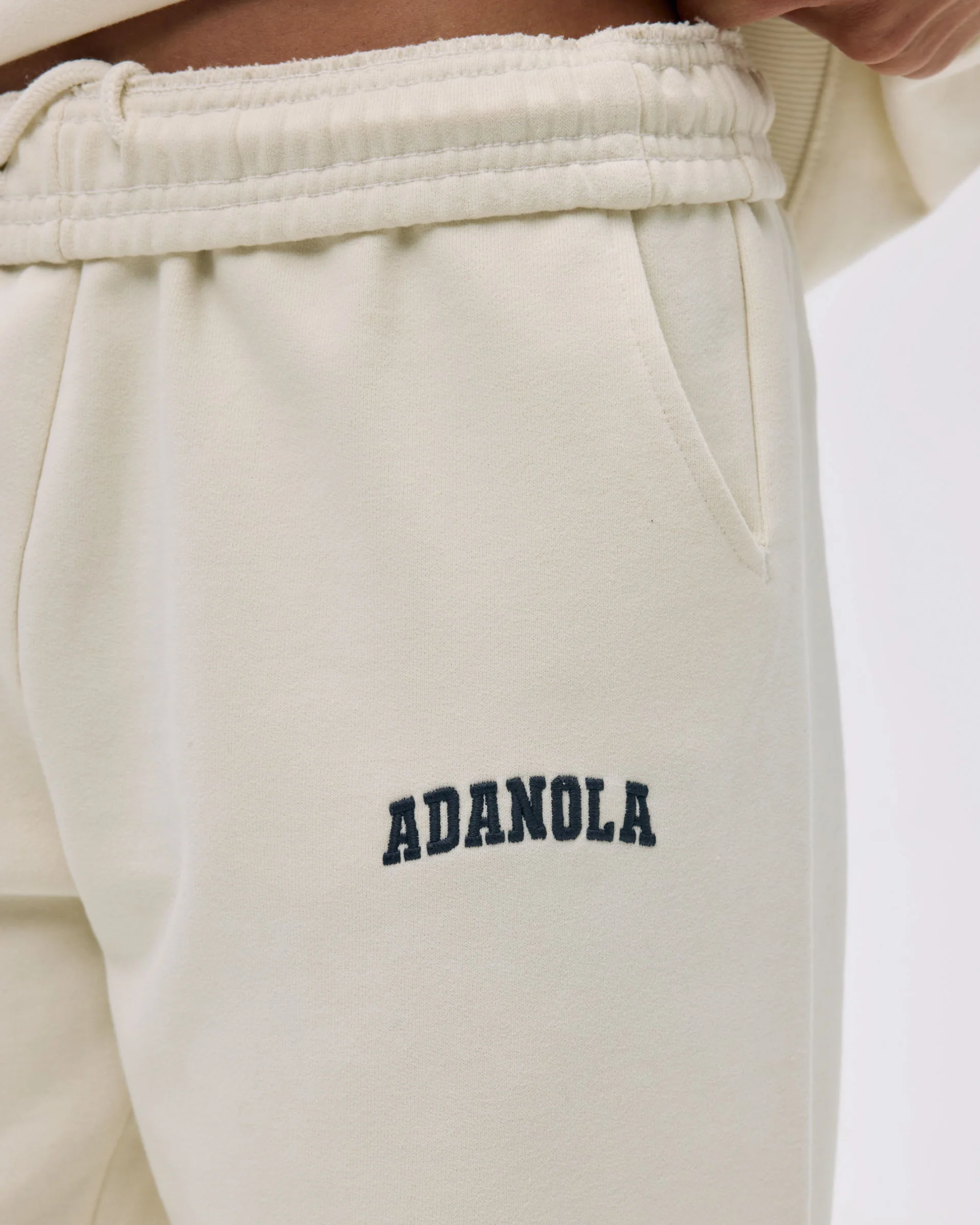 6692-varsity-sweatpants-marshmallow-white-midnight-blue-3.webp Varsity Sweatpants - Marshmallow White/Midnight Blue