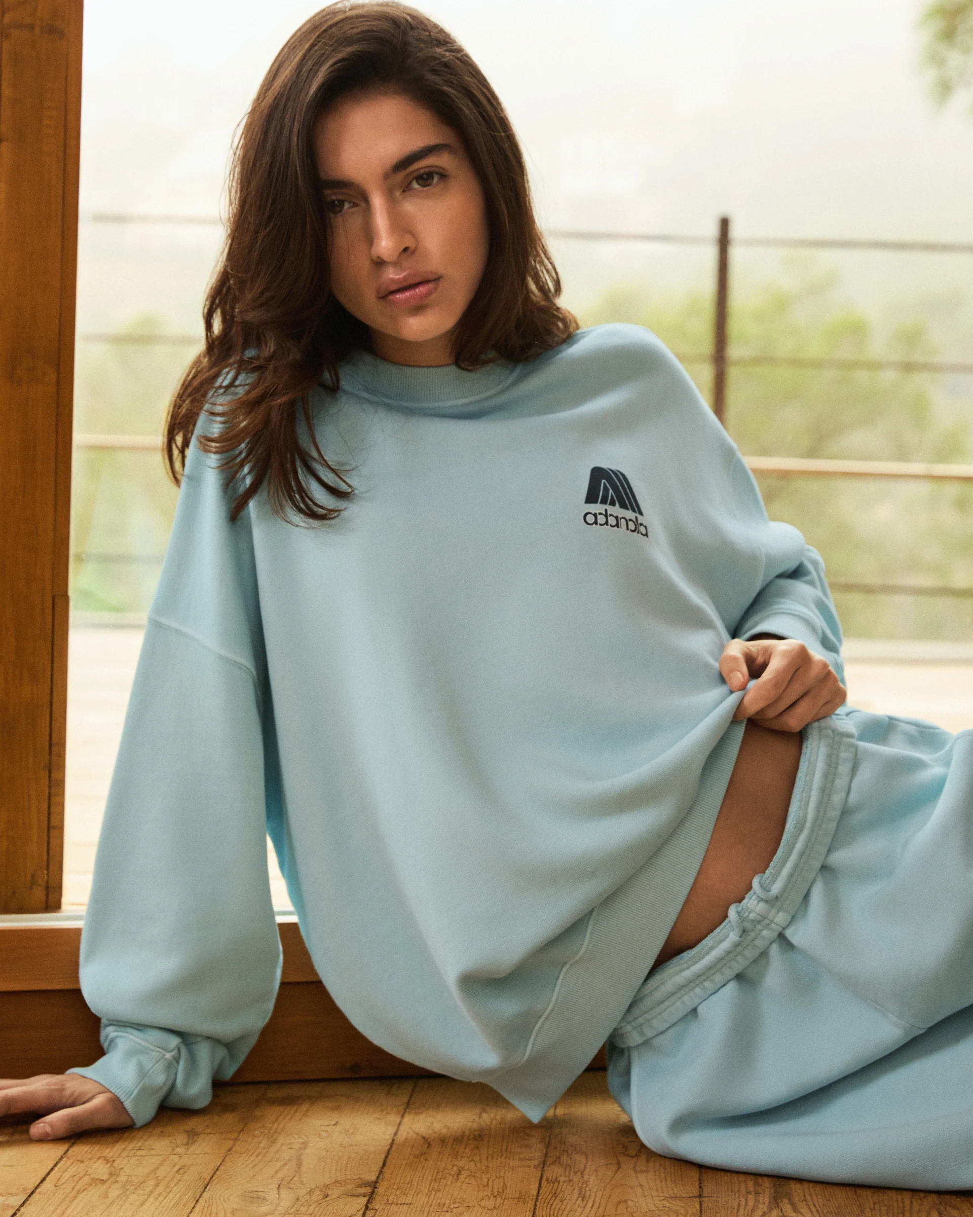 7312-echo-washed-oversized-sweatshirt-ocean-blue-midnight-blue-1.webp Echo Washed Oversized Sweatshirt - Ocean Blue/Midnight Blue