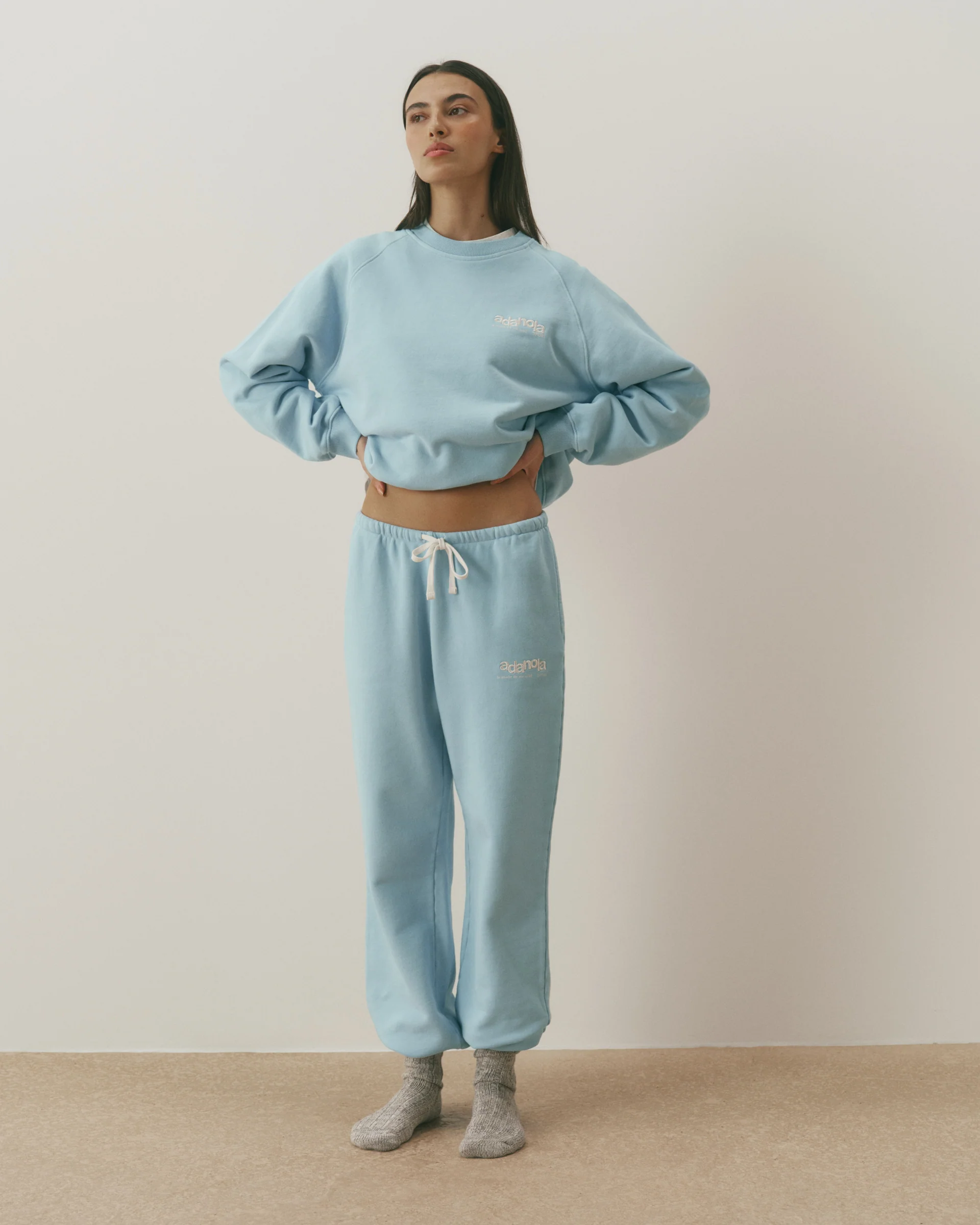 7444-le-mode-de-vie-washed-straight-leg-sweatpants-breeze-blue-marshmallow-white-1.webp Le Mode De Vie Washed Straight Leg Sweatpants - Breeze Blue/Marshmallow White